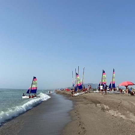 ベラDumar Puerto Reyアパートメント エクステリア 写真